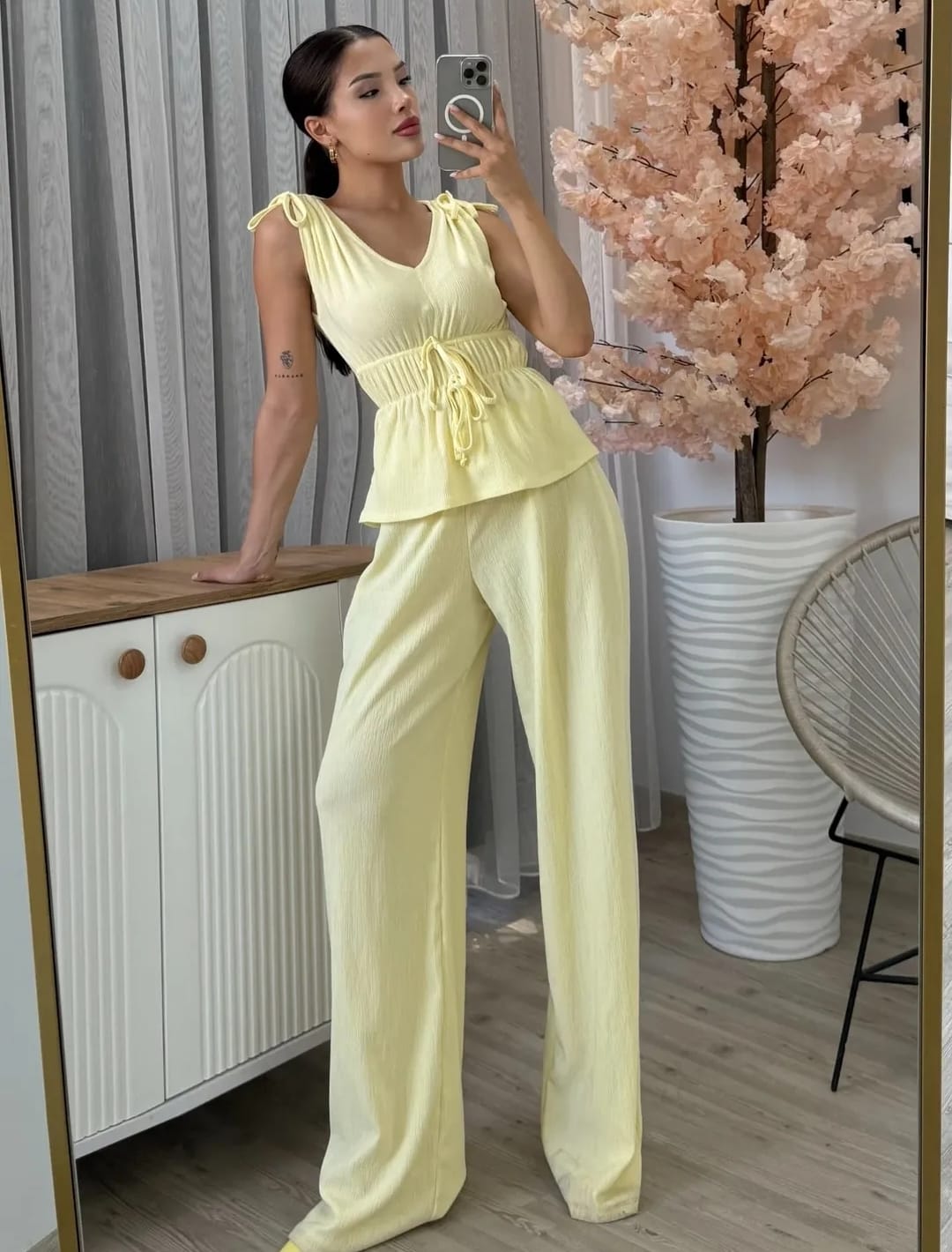 Keten Dokulu Sarı Bluz Pantolon Takım